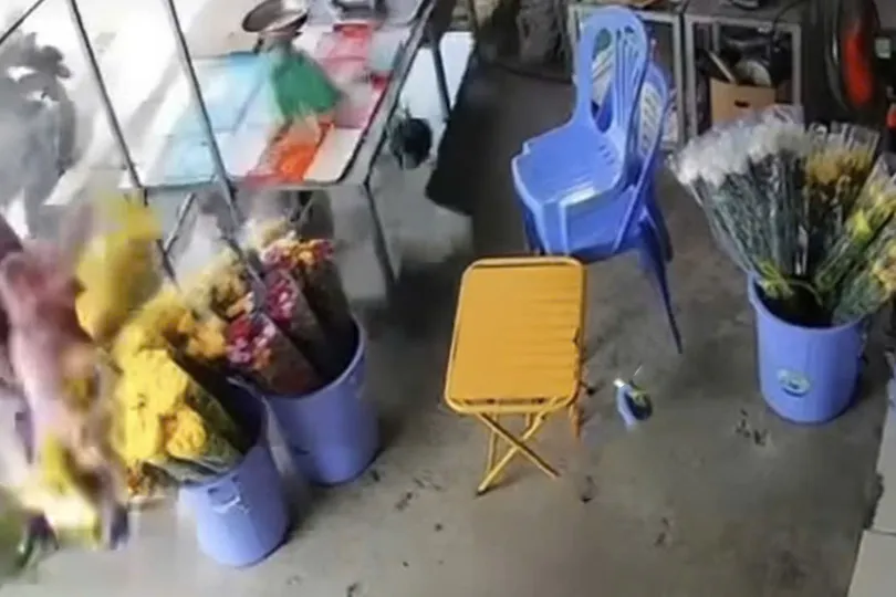 Hiện trường vụ tai nạn. Ảnh cắt từ clip