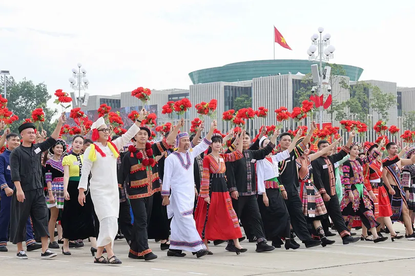 Chung sức, đồng lòng - xung lực cho phát triển