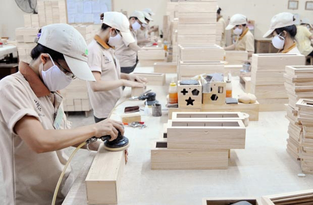 备受外国市场欢迎的木制品生产线