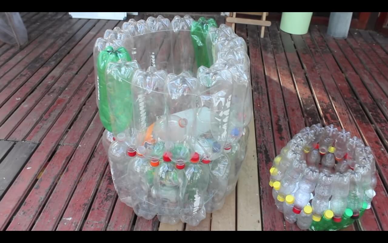 使用空水瓶制作垃圾桶