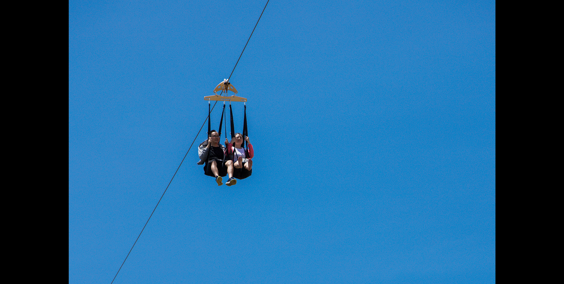Ngắm biển trời Nha Trang trên đường zipline ảnh 2