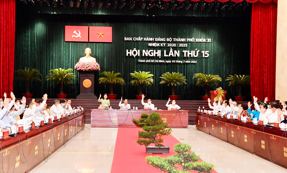 Chủ tịch UBND TPHCM Phan Văn Mãi: TPHCM tập trung tháo gỡ 118 dự án bất động sản trên địa bàn ảnh 4