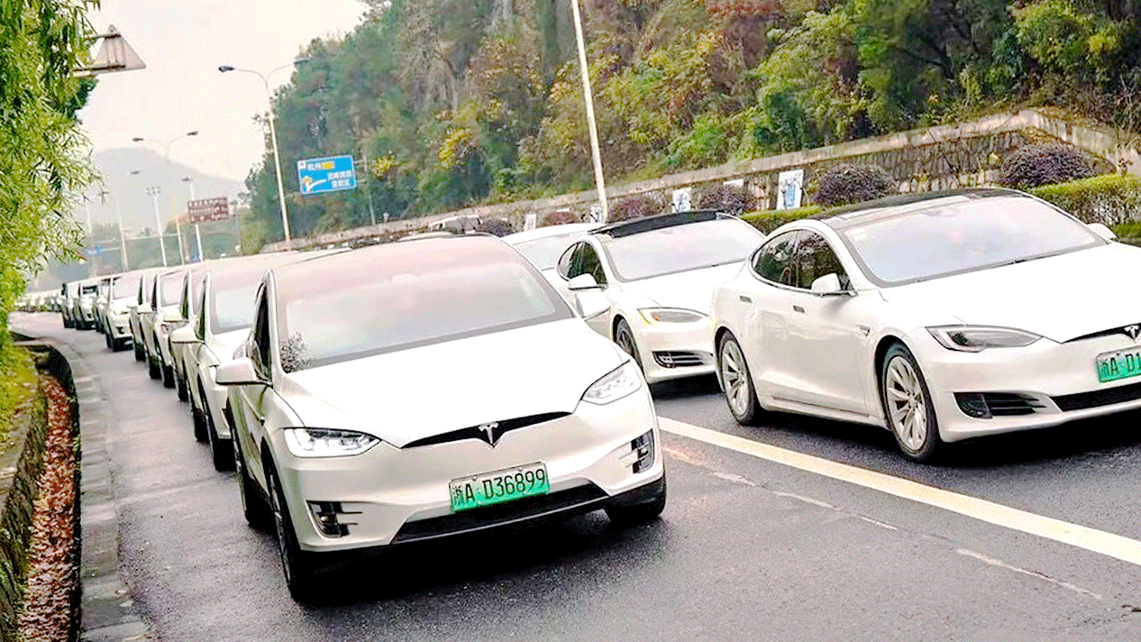 Tesla thu hồi 30.000 xe điện ở Trung Quốc 