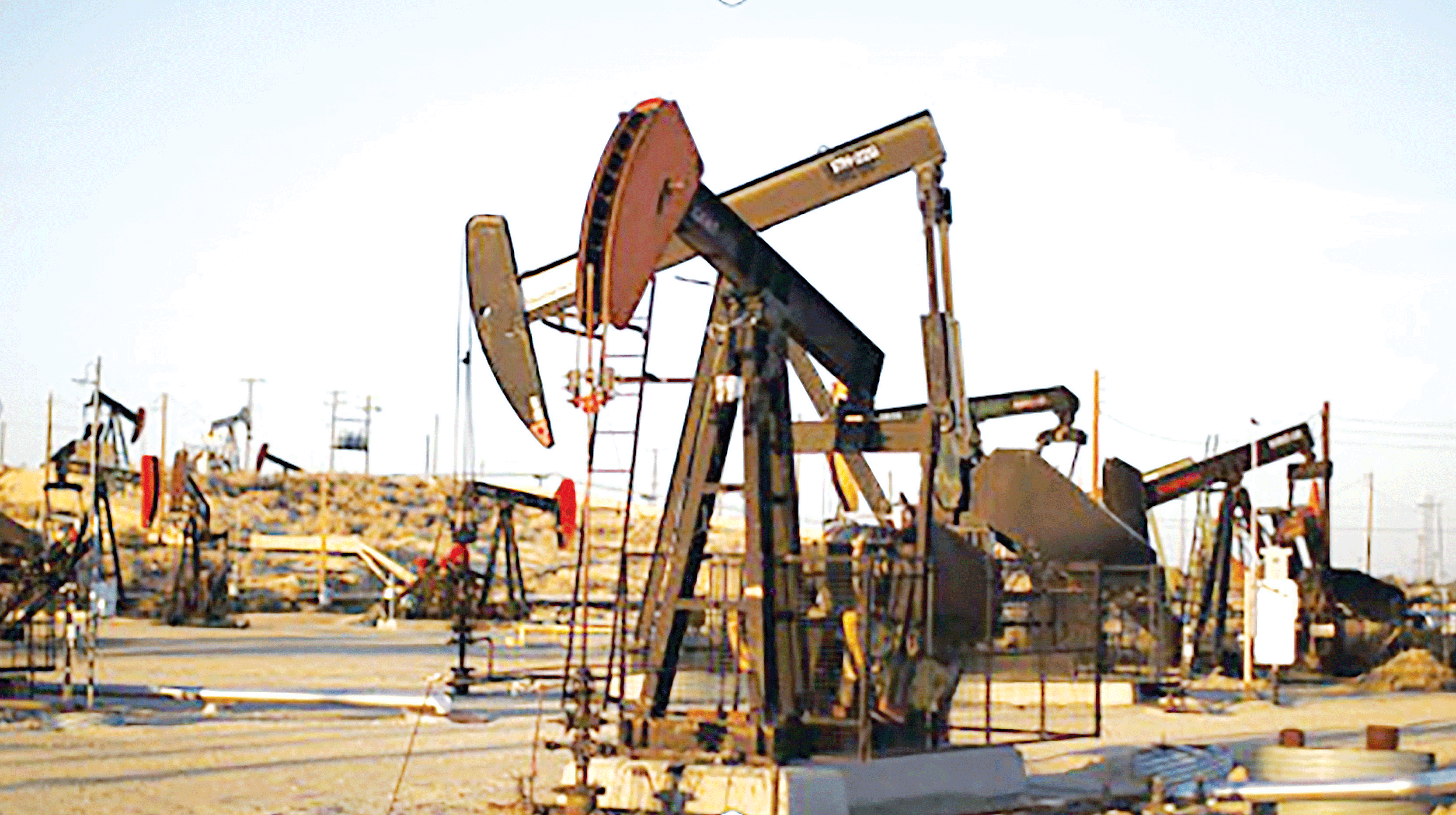 Khai thác dầu đá phiến tại California, Mỹ 