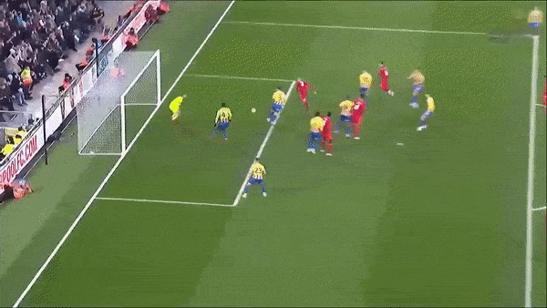 Liverpool vs Shrewsbury Town 4-1: Udoh bất ngờ hạ thủ thành Kelleher nhưng Gordon, Fabinho, Firmino lần lượt lập công, HLV Jurgen Klopp thắng dễ