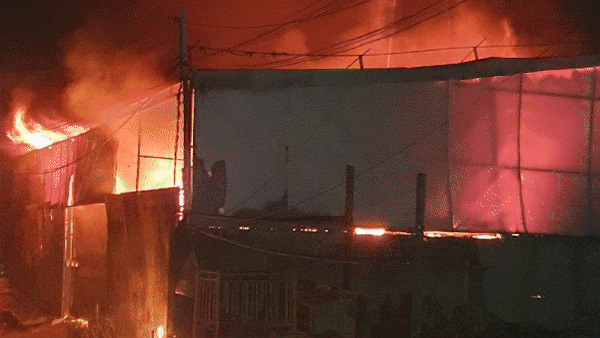 Điều tra vụ cháy nhà dân ở huyện Bình Chánh vào tối mùng 3 Tết Nguyên đán