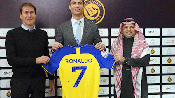Ronaldo: “Có rất nhiều đề nghị, nhưng tôi chọn Al Nassr”