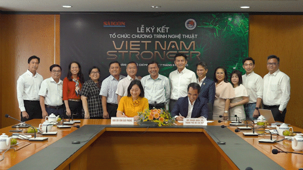 Báo SGGP phối hợp Hội Doanh nhân Trẻ TPHCM tổ chức chương trình "Viet Nam Stronger” 