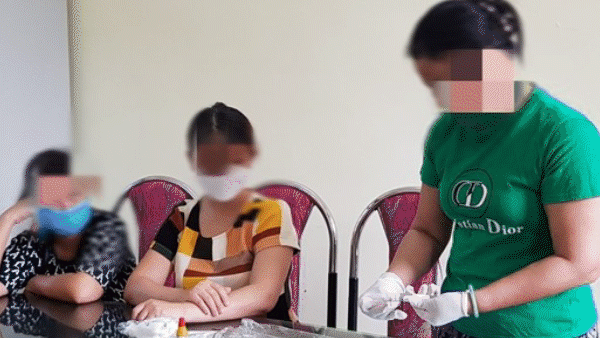 Tin nóng: Cả gia đình lãnh án tù vì tham gia đường dây mang thai hộ; Lật ghe trên sông Cổ Chiên, tỉnh Vĩnh Long