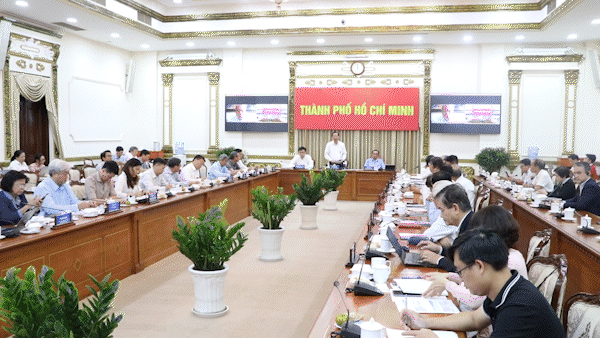 Chủ tịch UBND TPHCM Phan Văn Mãi: Cần khung pháp lý đủ lớn để quản trị đô thị đặc biệt