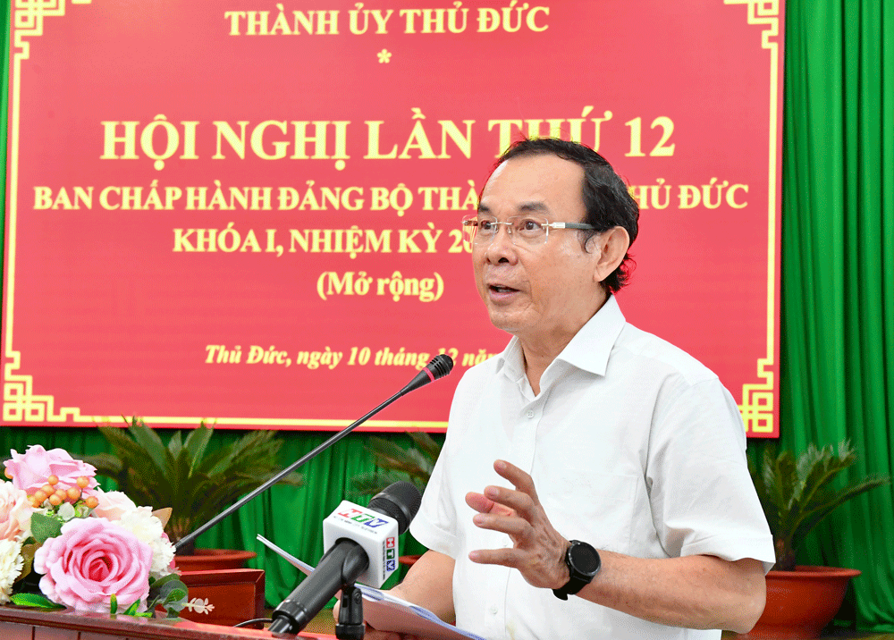 Bí thư Thành ủy TPHCM Nguyễn Văn Nên: Gặp từng hộ dân để lắng nghe, giải quyết những vấn đề cụ thể 