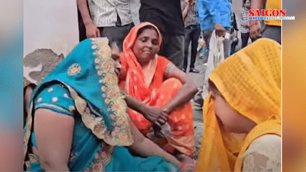 Hơn 100 người chết do chen lấn ở Ấn Độ