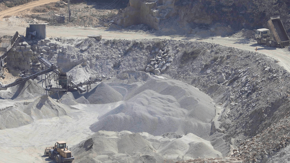 Mỏ đá Công ty CP Khoáng sản và Vật liệu xây dựng Lâm Đồng tại phường 5, TP Đà Lạt. Ảnh: ĐOÀN KIÊN
