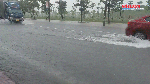 Từ Nghệ An đến Quảng Ngãi ứng phó mưa, ngập lụt