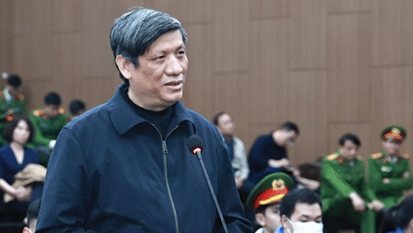 "Thầy trò" cựu Bộ trưởng Bộ Y tế Nguyễn Thanh Long lãnh tổng cộng 27 năm tù