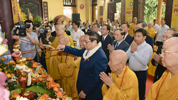 Thủ tướng chúc mừng Giáo hội Phật giáo Việt Nam nhân lễ Phật đản năm 2024