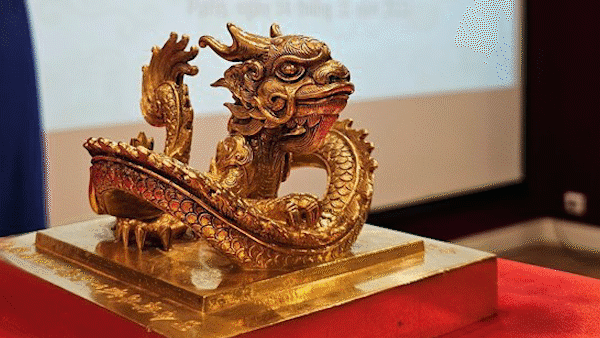 Ấn vàng “Hoàng đế chi bảo” đã được chuyển giao cho Việt Nam