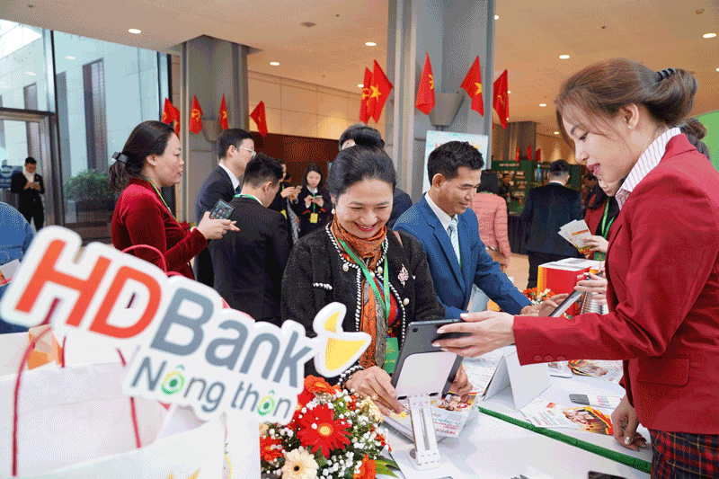 Ngân hàng tăng tốc hậu thuẫn tín dụng, gạo Việt đón cơ hội lớn năm 2024