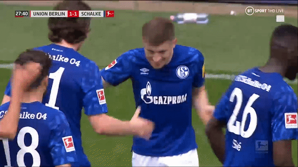 Union Berlin - Schalke 1-1: Andrich mở màn, Kenny cầm chân đối thủ