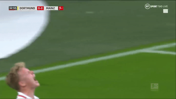 Dortmund - Mainz 0-2: Haaland mờ nhạt, Burkardt, Mateta bất ngờ đốn hạ chủ nhà