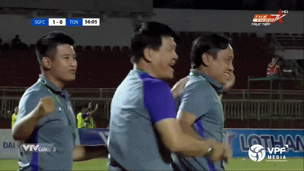 Sài Gòn - Than Quảng Ninh 2-1: Pedro Paulo tỏa sáng cú đúp, HLV Vũ Tiến Thành chỉ cách ngôi đầu của Viettel 1 điểm