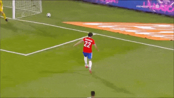 Chile vs Paraguay 2-0: Tâm điểm hiệp 2, Ben Brereton mở tỷ số, Mauricio Isla nhân đôi cách biệt, Charles Aranguiz phải nhận thẻ đỏ