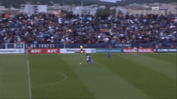 Marseille vs Hyeres 2-0: Eric Bailly sớm nhận thẻ đỏ, Alexis Sanchez mở bàn trên chấm penalty, Bamba Dieng chốt hạ chiến thắng