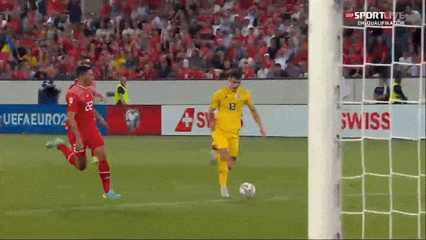 Thụy Sĩ vs Romania 2-2: Zeki Amdouni tỏa sáng cú đúp, Valentin Mihaila xuất thần ghi cú đúp cuối trận kịp cứu thua 