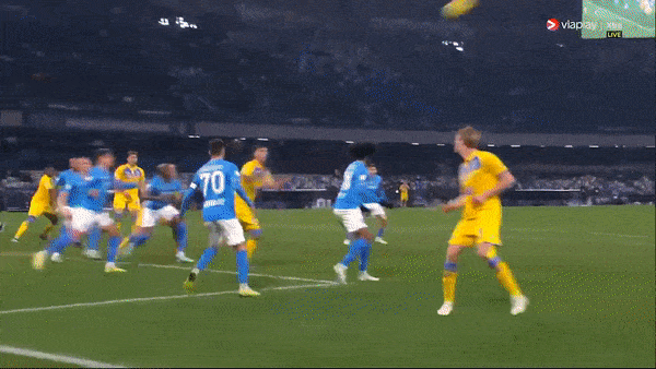 Napoli vs Frosinone 0-4: Lần lượt Barrenechea, Giuseppe Caso, Cheddira, Abdou Harroui phán phá khung thành hạ gục Napoli 