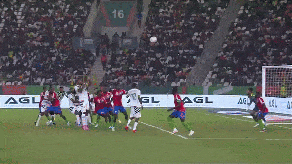 Gambia vs Cameroon 2-3: Jallow, Colley ghi bàn, Ekambi lập công, Gomez phản lưới nhà, Wooh chốt hạ vị trí nhì bảng C Africa Cup