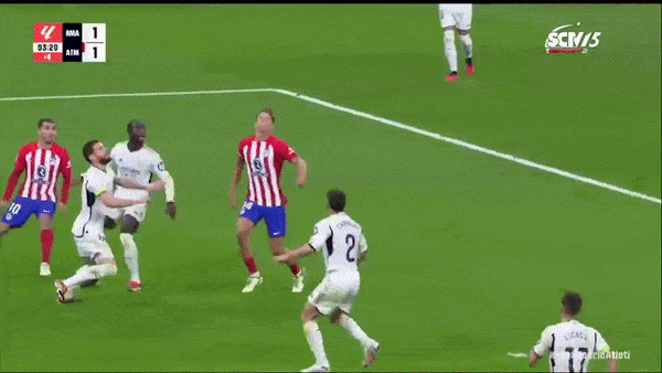 Real Madrid vs Atletico Madrid 1-1: Brahim Diaz tỏa sáng, VAR ngăn Savic ghi bàn, Llorente đánh đầu chia điểm tiếc nuối phút bù giờ