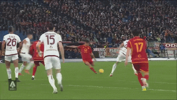 AS Roma vs Torino 3-2: Duvan Zapata lập công, Dean Huijsen phản lưới nhà nhưng sao Paulo Dybala lấp lánh cú hattrick giành gọn 3 điểm