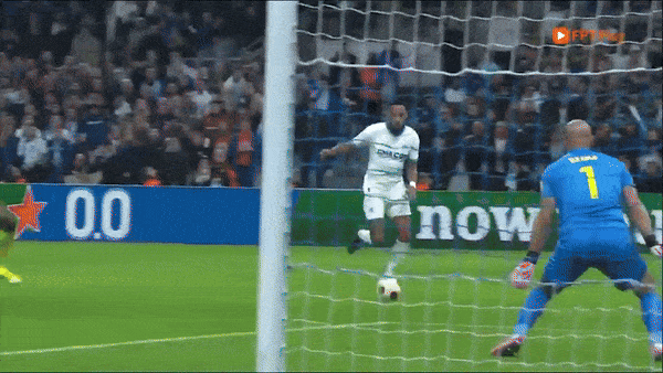 Marseille vs Villarreal 4-0: Veretout mở bàn, Mosquera phản lưới nhà, Aubameyang chốt hạ cú đúp thắng tuyệt đối, Moreno nhận thẻ đỏ 