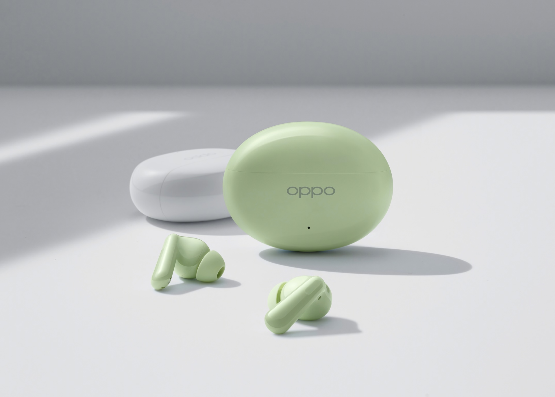 OPPO Enco Air4 lên kệ với hai phiên bản Xanh Mint và Trắng tại thị trường Việt Nam