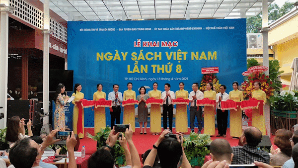 “Ngày Sách Việt Nam 2021” lan tỏa tình yêu sách với bạn đọc cả nước