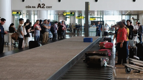 Tin nóng: Tử hình đối tượng phóng hỏa giết 2 người thân; Vietravel Airlines đền bù hành lý thất lạc của khách