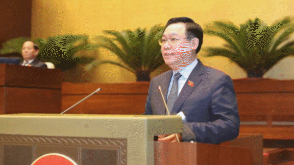 Tin nóng: Thủ tướng Phạm Minh Chính chủ trì lễ đón chính thức Thủ tướng Singapore Lý Hiển Long; Đại biểu Quốc hội cho ý kiến vào 8 dự án luật