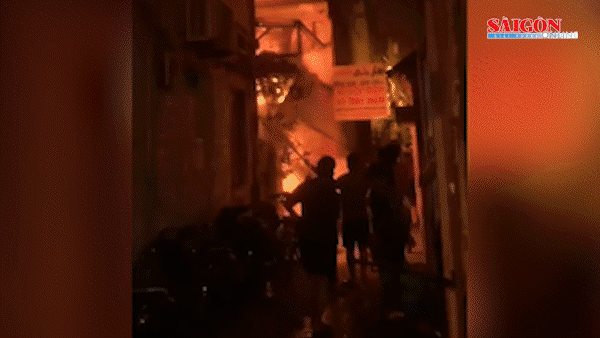 Bản tin trưa 24-5: Phó Thủ tướng Trần Hồng Hà đến hiện trường vụ cháy ở Hà Nội; Bệnh viện Chợ Rẫy tiếp nhận 4 người bị tạt axit khi đang nhậu