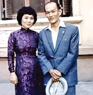 Bác sĩ nông học Lương Định Của và phu nhân thời trẻ.