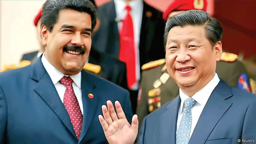 Tổng thống Venezuela Nicolas Maduro (trái) và Chủ tịch Trung Quốc Tập Cận Bình tại CELAC ở Bắc Kinh. Tổng thống Venezuela Nicolas Maduro (trái) và Chủ tịch Trung Quốc Tập Cận Bình tại CELAC ở Bắc Kinh.
