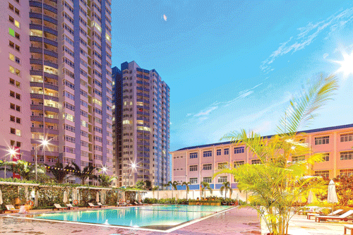 Mở bán 200 căn cuối cùng của dự án với giá chỉ 1,8-2 tỷ đồng, bàn giao tháng 6-2016 nhưng người mua vẫn được trả chậm tới 5 năm. Mở bán 200 căn cuối cùng của dự án với giá chỉ 1,8-2 tỷ đồng, bàn giao tháng 6-2016 nhưng người mua vẫn được trả chậm tới 5 năm.