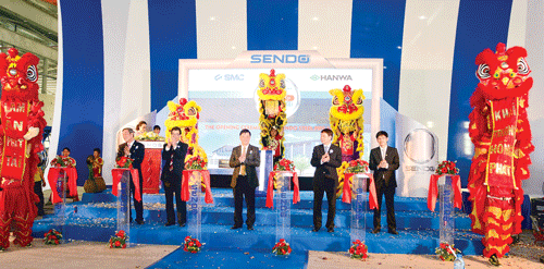 Lãnh đạo tỉnh Bà Rịa-Vũng Tàu, SMC và Tập đoàn Hanwa cắt băng khánh thành Nhà máy Ống thép Sendo. Lãnh đạo tỉnh Bà Rịa-Vũng Tàu, SMC và Tập đoàn Hanwa cắt băng khánh thành Nhà máy Ống thép Sendo.