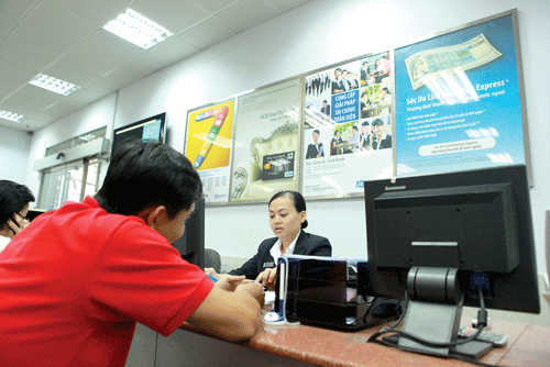 Séc du lịch có thể quy đổi thành tiền mặt. Ảnh: LÃ ANH Séc du lịch có thể quy đổi thành tiền mặt. Ảnh: LÃ ANH