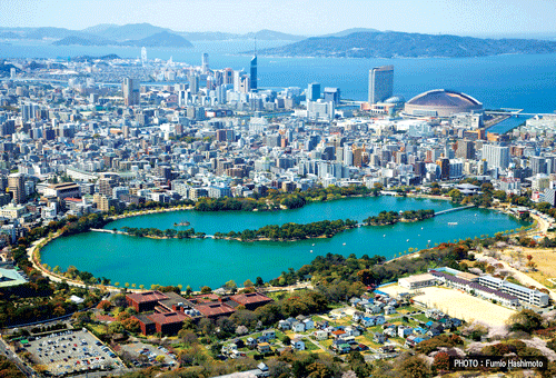 Fukuoka gần như không còn dấu tích của trận động đất 6,6 độ richter năm 2005.