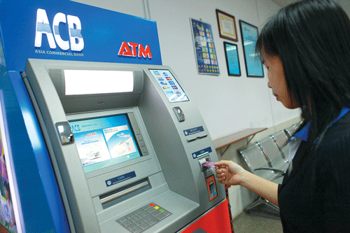 Việc chấp nhận thanh toán thẻ CUP tại ATM - ACB nhằm gia tăng tiện ích cho máy ATM của ACB trên toàn quốc. Ảnh: L.ANH Việc chấp nhận thanh toán thẻ CUP tại ATM - ACB nhằm gia tăng tiện ích cho máy ATM của ACB trên toàn quốc. Ảnh: L.ANH