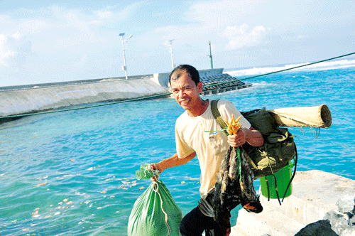 Thực phẩm cho Trường Sa.