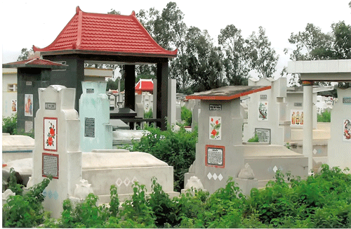 Một góc nghĩa địa thơ.