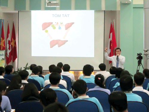 Một buổi hội thảo về bệnh viêm gan do MHC tổ chức.