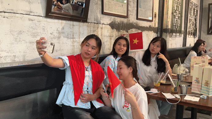 Giới trẻ TPHCM tự hào hướng đến đại lễ kỷ niệm 80 năm Quốc khánh