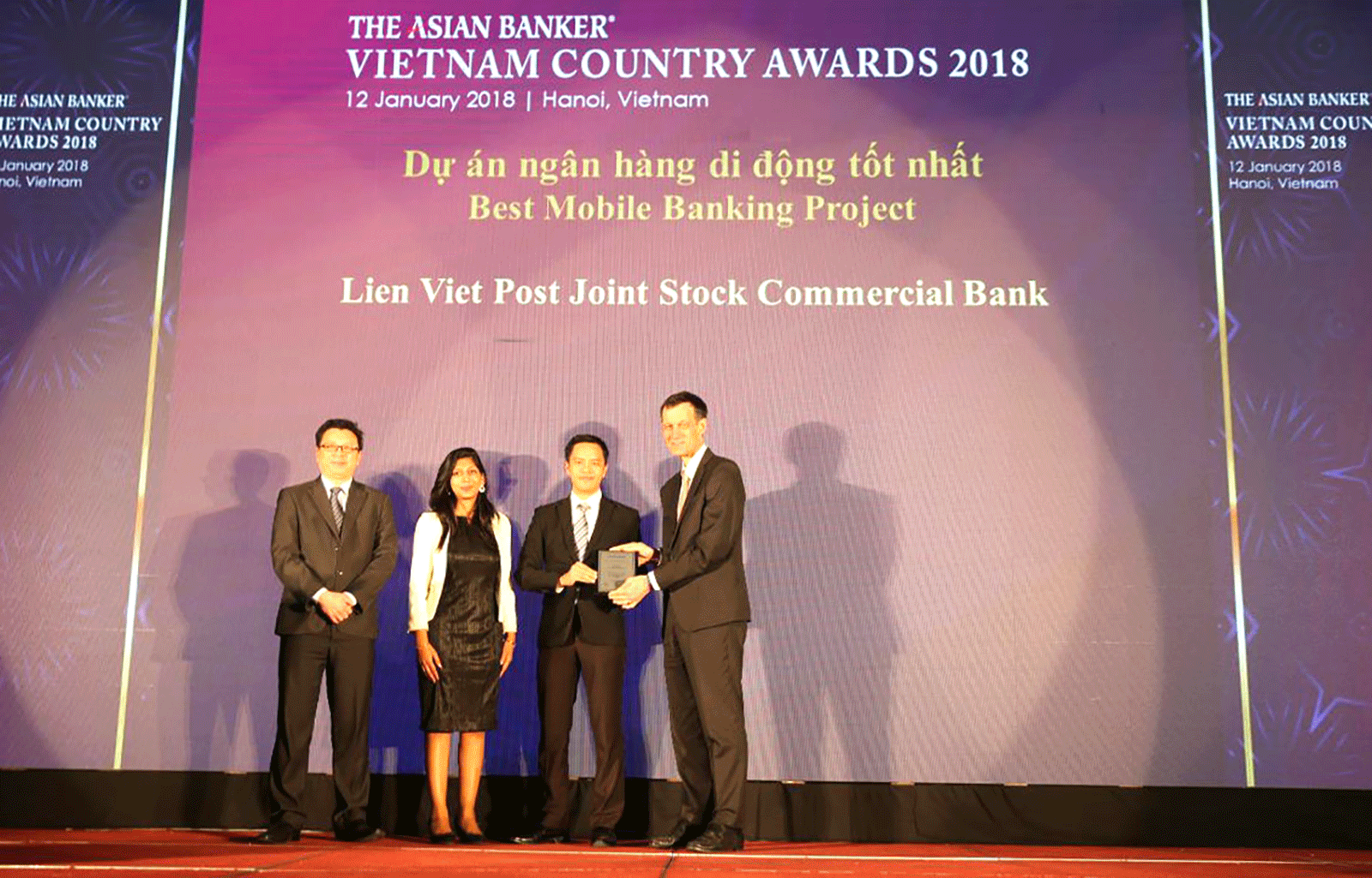 LienVietPostBank đoạt giải Dự án Ngân hàng di động Tốt nhất Việt Nam ảnh 1 LienVietPostBank đoạt giải Dự án Ngân hàng di động Tốt nhất Việt Nam ảnh 1